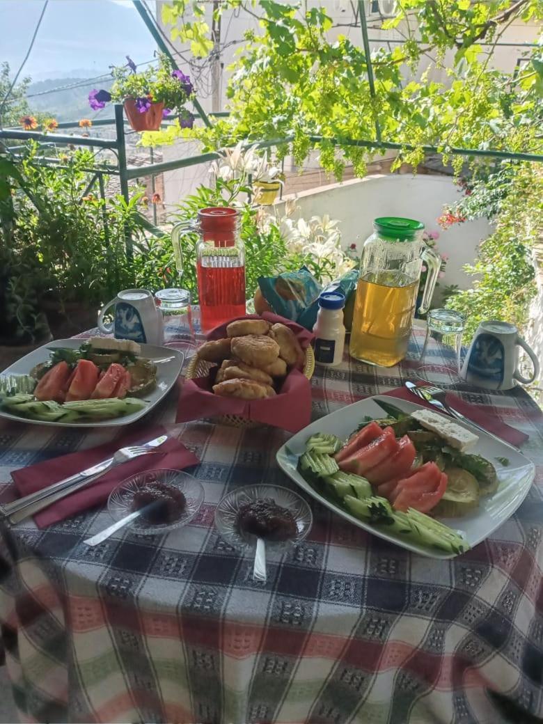 Relax Camping Gjirokastër 외부 사진